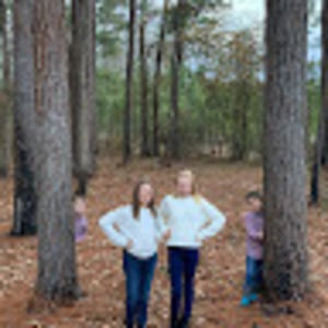 Meet your Posher, Jolee